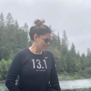 Meet your Posher, Ana